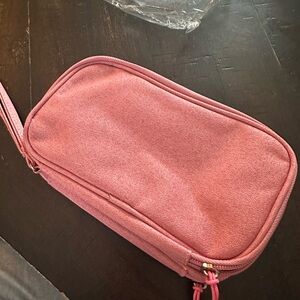 Elegant Pink Women's travel bag
